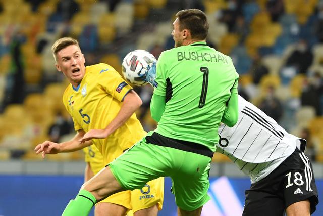 西甲-拉菲尼亚双响德容破门 巴萨5-1马略卡